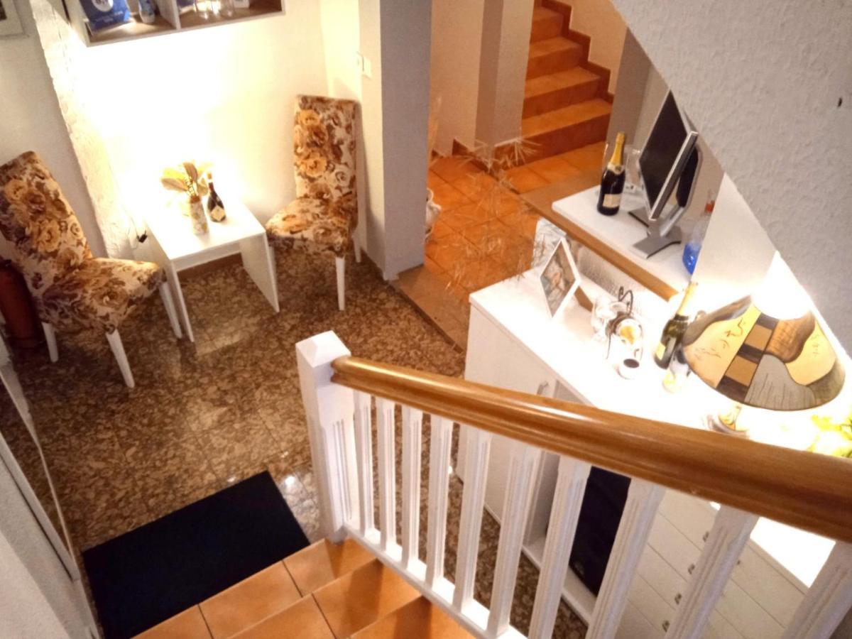 Villa Monera Apartments & Rooms & Free Garage Mostar Exterior foto