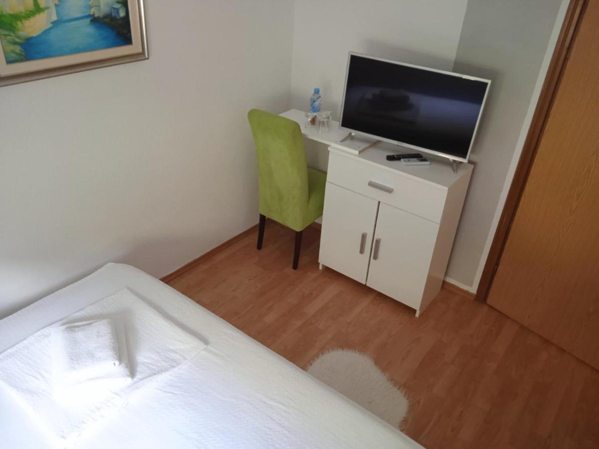 Villa Monera Apartments & Rooms & Free Garage Mostar Exterior foto