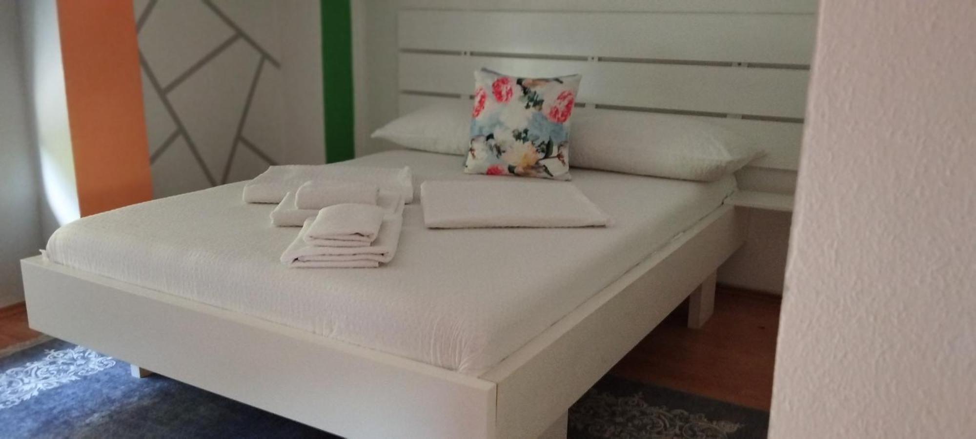 Villa Monera Apartments & Rooms & Free Garage Mostar Exterior foto
